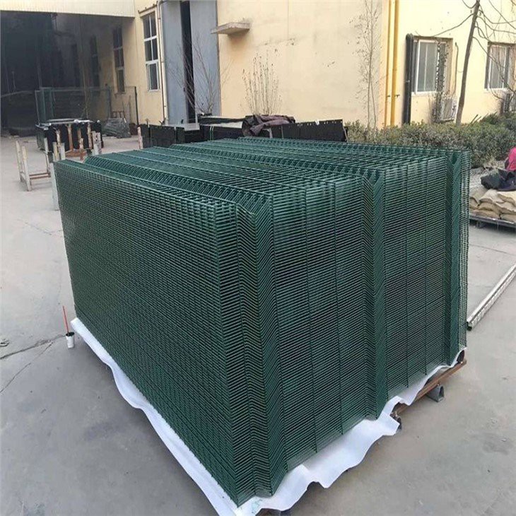 U96fda5de8cb94d8684f1d44e477aaa0bP